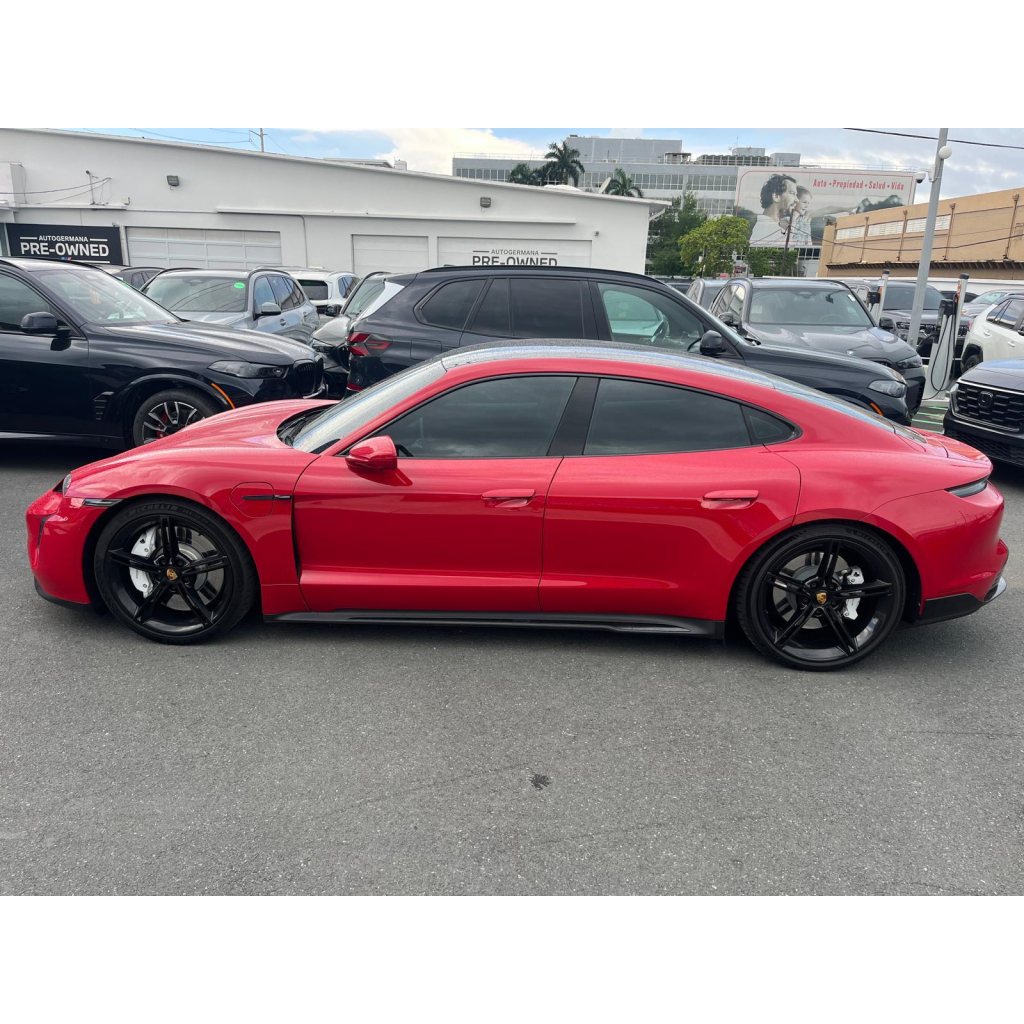 2023 Porsche Taycan GS